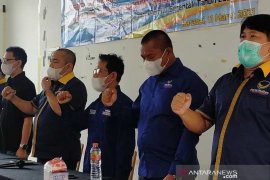 Haji Zanie motivasi pengurus dan kader Nasdem HST bersama majukan partai