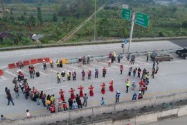Jasa Marga prediksi 6.000 kendaraan masuk Gerbang Tol Tanjung Mulia per hari