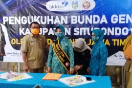 Ketua TP-PKK Situbondo siap cetak generasi muda kreatif dan inovatif