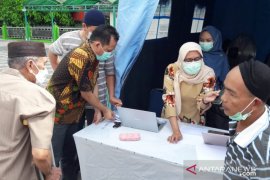 Dinkes Pangkalpinang "jemput bola" vaksinasi COVID-19 di Masjid Jamik