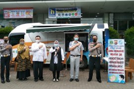 Optimalkan Penerimaan Pajak Kendaraan Bermotor (PKB), Samsat Keliling hadir di Mall of Serang