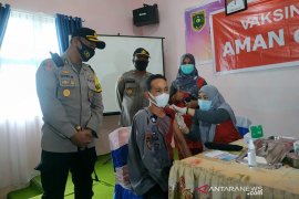 200 personel Polres Subulussalam divaksin COVID-19