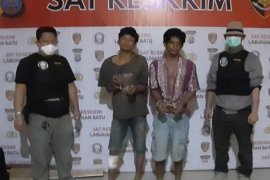 Polisi tembak pencetak uang palsu di Labuhanbatu