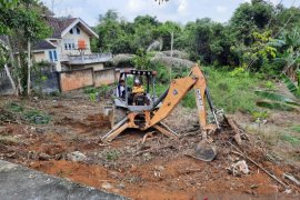 Bupati Kampar hadiahi PWI Kampar gedung dua lantai