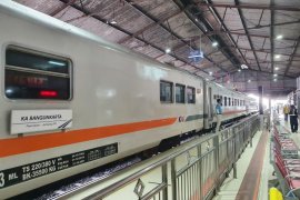 KA Bangunkarta kini berangkat dari Jombang tujuan Pasar Senen