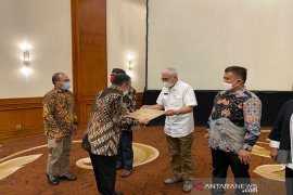 Kain Tenun Kumohu Buton Tengah resmi menjadi WBTB di Indonesia