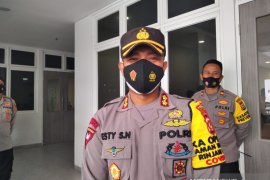 Polres Lombok Tengah tutup galian C di Loteng karena tak punya izin