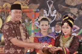 Bupati Tebo hadiri pembukaan sanggar seni Beksan Krisanti