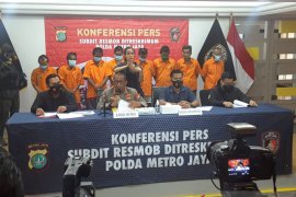Polda Metro tangkap delapan pencuri suku cadang TransJakarta