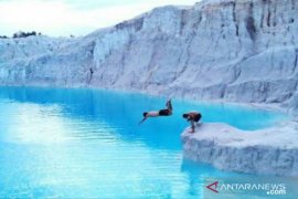 Disbudparpora Bangka Tengah catat 62.701 pengunjung Danau Kaolin