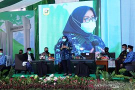 Ade Yasin paparkan manfaat KEK Lido saat kegiatan "Boling"