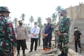 Program TMMD bangun jalan dan jembatan di pinggiran  Kota Palembang