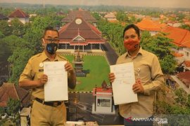 Tingkatkan partisipasi pemilih, KPU dan Diskominfo Batang lakukan edukasi politik masyarakat