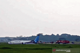Pesawat Trigana Air tergelincir, runway Bandara Halim ditutup sementara