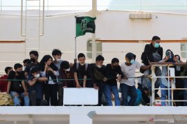 Antara Bonek dan "romli" HMI