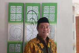 Pemprov Kalsel hibahkan Rp650 juta untuk pembangunan kesra HST