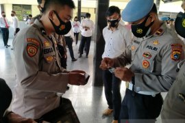 Propam Polres Bangka periksa kelengkapan personel