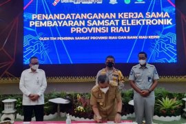 Mudahkan pembayaran pajak kendaraan, Bank Riau buka layanan E-Channel