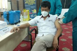Sinovac klaim aman digunakan untuk bayi dan remaja