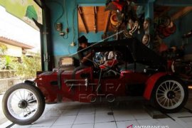 Pembuatan Replika Mobil Veteran Page 2 Small