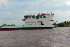 Dermaga Perigi Piai Sambas mulai normal dengan hadirnya KMP Kerapu