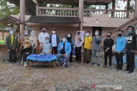 Video-Kedai Pemuda "Masbro" KNPI HSS resmi beroperasi