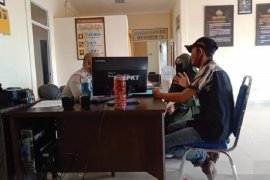 Bawa nama Bupati soal melarang bercadar, guru di Meranti ini merasa diintimidasi di medsos