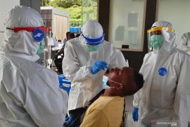 Fatwa MUI: Swab test tidak membatalkan puasa