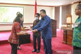 Bupati Gianyar lakukan penyegaran kepala sekolah jelang Tatap Muka