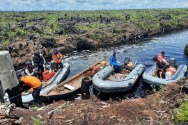 Polairud Polda Jambi ikut revitalisasi sekat kanal hadapi karhutla