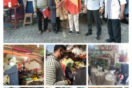 Sudin KPKP sidak Pasar Nangka uji kelayakan produk pangan