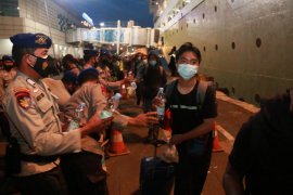 Polda Jatim kawal kepulangan ribuan kader HMI asal Makassar