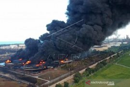 Penangan Kebakaran Tangki Minyak Pertamina Balongan Page 2 Small