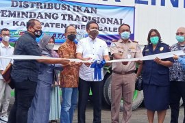 Jatim Grha Utama distribusikan 200 ton ikan ke empat kabupaten