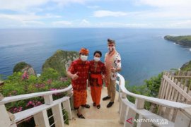 Dubes Kanada kunjungi Nusa Penida