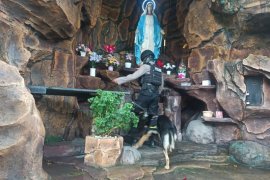 Polda sterilisasi gereja jelang Paskah