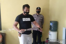 Hanya gara-gara dibangunkan saat tidur, seorang pemuda tega bunuh ayah kandung