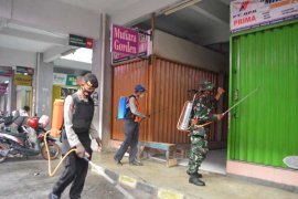 Pasar Rejowinangun Magelang kembali disemprot disinfektan