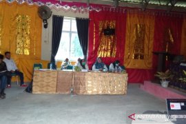 Fakultas Hukum Unand Padang bekali perangkat nagari-bamus Kinali, ini tujuannya