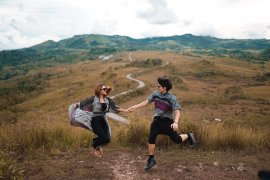 Atta Halilintar kisahkan cerita cinta bersama Aurel di single "Hari Bahhagia"