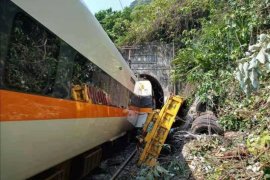 Kecelakaan KA Taiwan tewaskan 48 orang