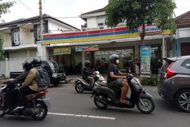 Pemkab Tulungagung tertibkan jam operasional toko modern