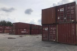 Pelindo Dumai ekspor prrdana dengan Peti Kemas