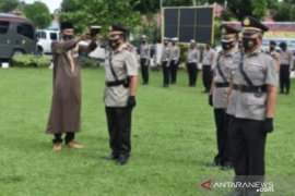 Kapolres Agam pimpin serah terima dua pejabat