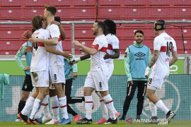 Stuttgart menundukkan Bremen ketika Derbi Berlin berakhir imbang