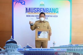 Aminullah Usman terima anugerah AMI  2021