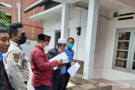 Perumdam Tirta Kencana  tindak pelanggan yang tunggak pembayaran