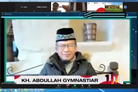 Peringati HUT 111 tahun Semen Padang Tabligh Akbar Bersama Aa Gym