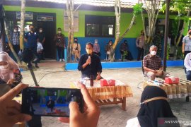 Nadiem Makarim: Saya harus skeptis dengan program sendiri