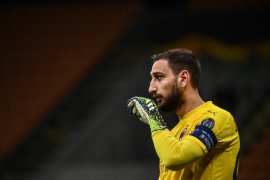 Raiola dituding penyebab kisruh kontrak Donnarumma